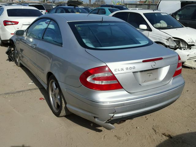 WDBTJ75J94F073504 - 2004 MERCEDES-BENZ CLK 500 SILVER photo 3