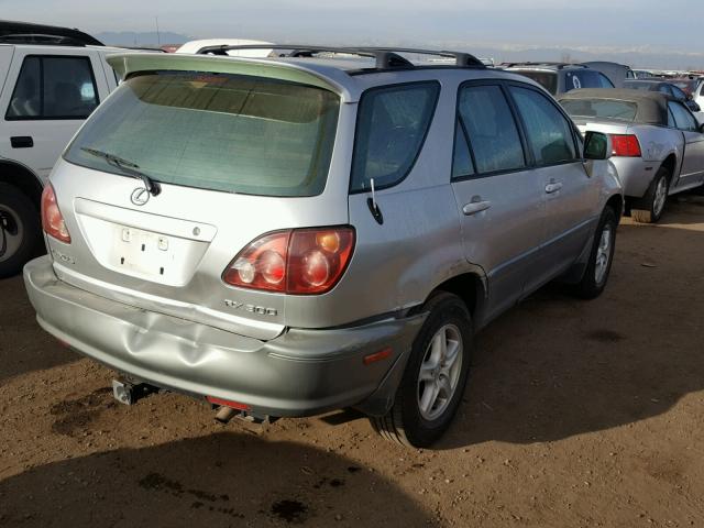 JT6HF10U3Y0139018 - 2000 LEXUS RX 300 SILVER photo 4