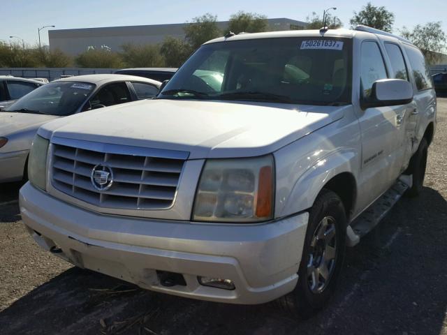 3GYFK66N33G322300 - 2003 CADILLAC ESCALADE E WHITE photo 2