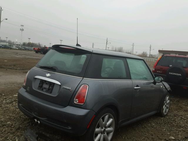 WMWRE33445TD95959 - 2005 MINI COOPER S GRAY photo 4