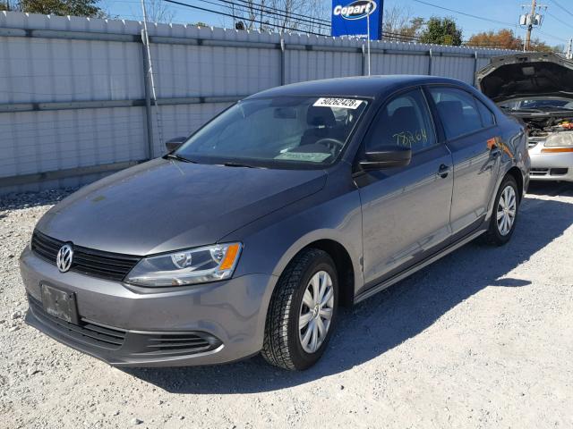 3VW1K7AJ0DM279755 - 2013 VOLKSWAGEN JETTA BASE GRAY photo 2