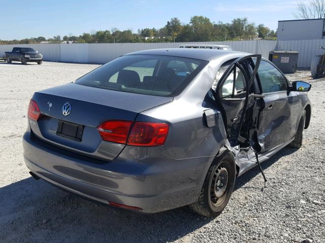 3VW1K7AJ0DM279755 - 2013 VOLKSWAGEN JETTA BASE GRAY photo 4