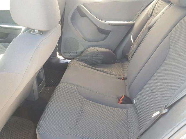 3VW1K7AJ0DM279755 - 2013 VOLKSWAGEN JETTA BASE GRAY photo 6