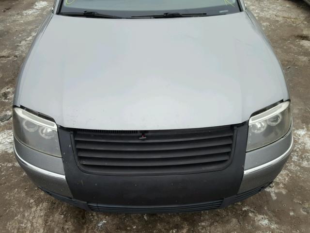 WVWPD63B74P333344 - 2004 VOLKSWAGEN PASSAT GLS GRAY photo 7