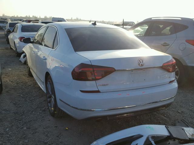 1VWDT7A33HC074465 - 2017 VOLKSWAGEN PASSAT R-L WHITE photo 3
