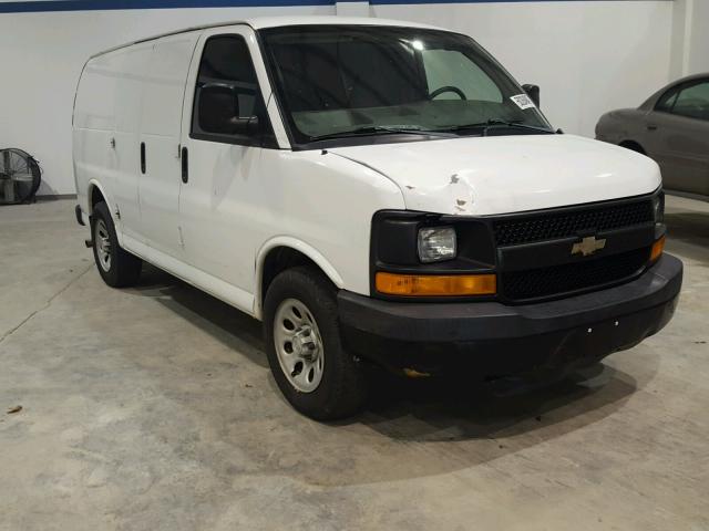 1GCFG154091139432 - 2009 CHEVROLET EXPRESS G1 WHITE photo 1