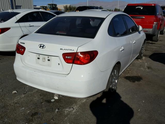 KMHDU46D37U087995 - 2007 HYUNDAI ELANTRA GL WHITE photo 4