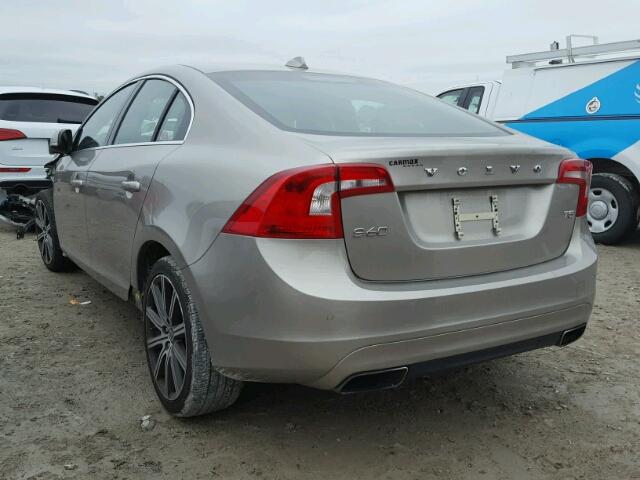 YV140MFBXF1306122 - 2015 VOLVO S60 PREMIE GRAY photo 3