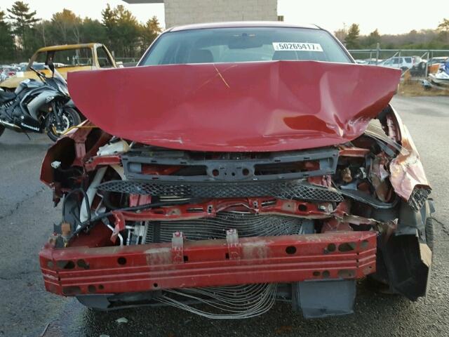 1FAHP34N39W141795 - 2009 FORD FOCUS S RED photo 9