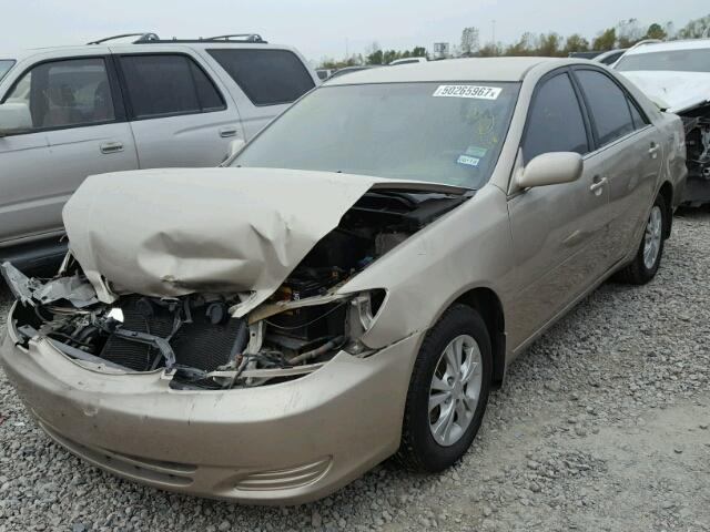 4T1BE32K94U813955 - 2004 TOYOTA CAMRY LE BROWN photo 2