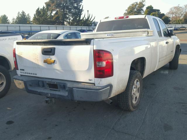 1GCEC29049E162757 - 2009 CHEVROLET SILVERADO WHITE photo 4