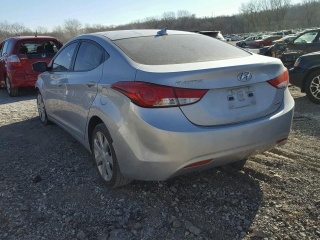 5NPDH4AEXBH003389 - 2011 HYUNDAI ELANTRA GL SILVER photo 3