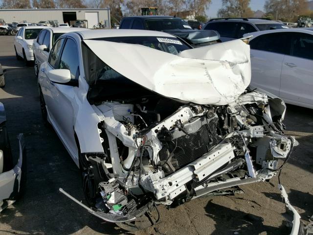 1HGCR2F52HA210107 - 2017 HONDA ACCORD SPO WHITE photo 1