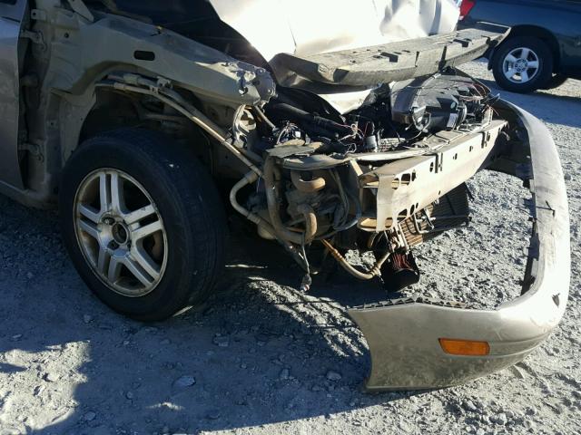 1FAFP34Z34W150449 - 2004 FORD FOCUS SE C TAN photo 9