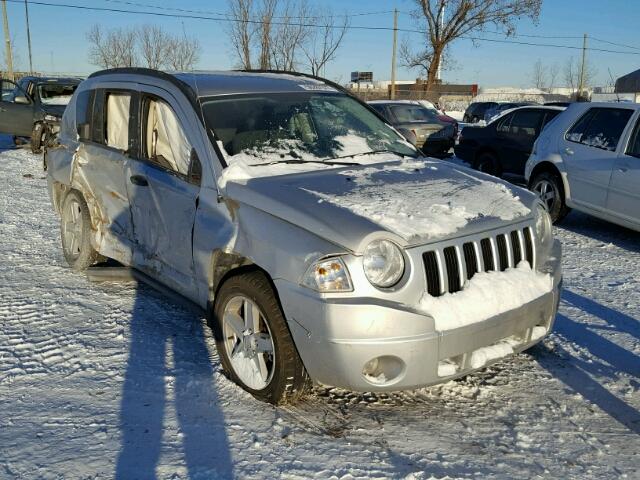 1J8FT47W77D334752 - 2007 JEEP COMPASS SILVER photo 1