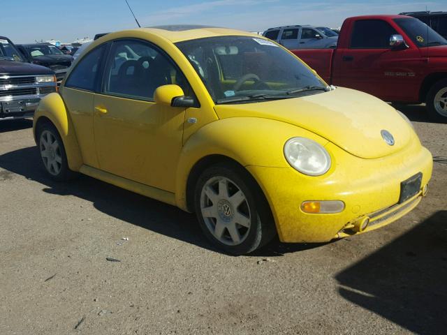 3VWDD21C82M429586 - 2002 VOLKSWAGEN NEW BEETLE YELLOW photo 1