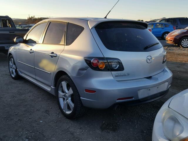 JM1BK144761539403 - 2006 MAZDA 3 HATCHBAC SILVER photo 3