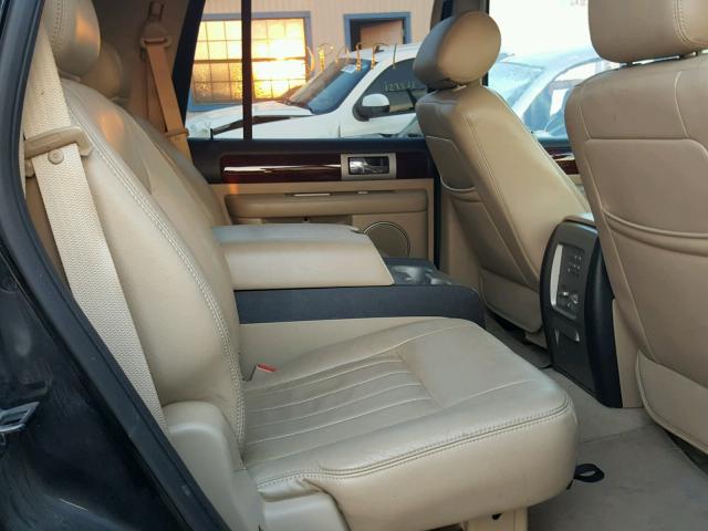 5LMFU28575LJ10925 - 2005 LINCOLN NAVIGATOR BLACK photo 6