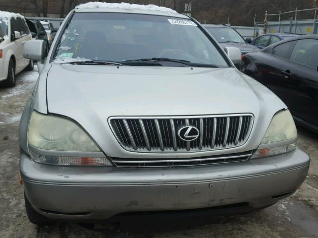 JTJHF10U230307648 - 2003 LEXUS RX 300 SILVER photo 9