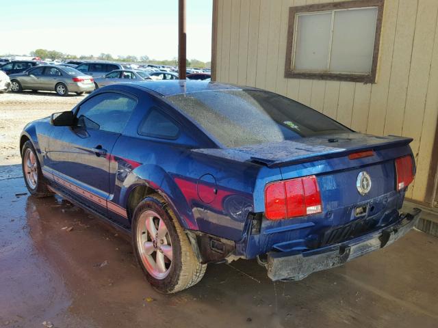 1ZVHT80N285120060 - 2008 FORD MUSTANG BLUE photo 3