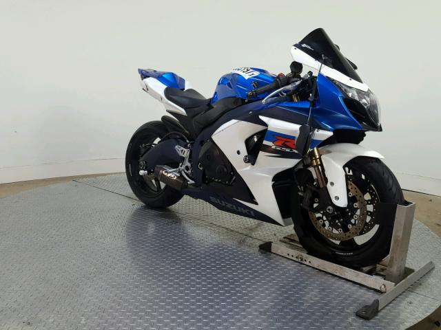 JS1GT78A6B2100861 - 2011 SUZUKI GSX-R1000 BLUE photo 2