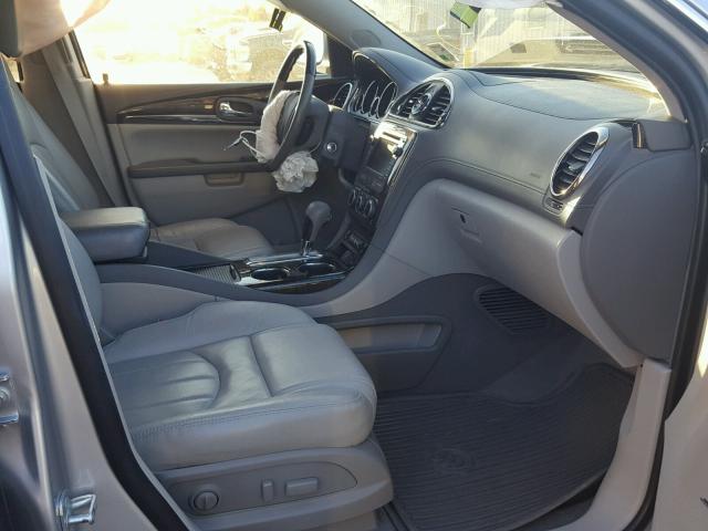 5GAKRCKDXFJ136902 - 2015 BUICK ENCLAVE ნაცრისფერი ფოტო 5