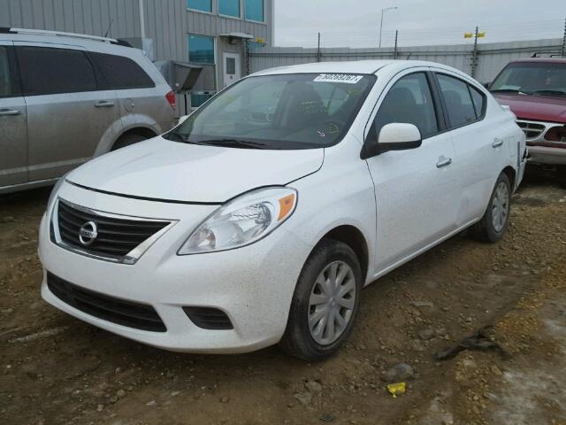 3N1CN7AP4EL860399 - 2014 NISSAN VERSA S WHITE photo 2