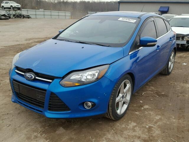 1FAHP3N26CL134711 - 2012 FORD FOCUS TITA BLUE photo 2