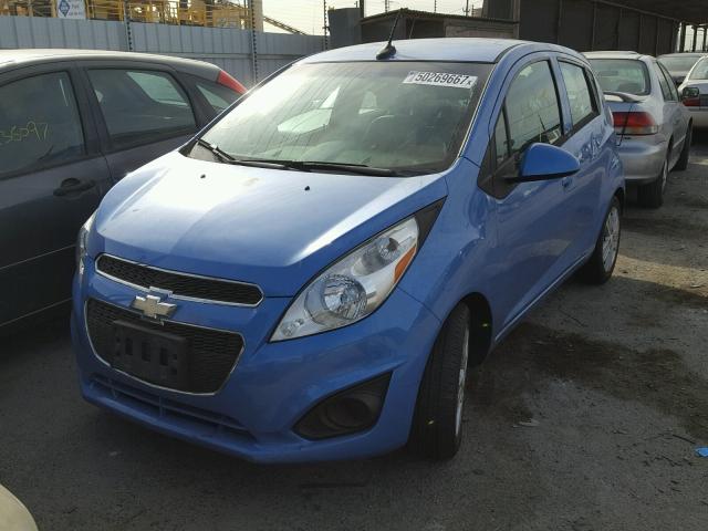 KL8CD6S99DC600402 - 2013 CHEVROLET SPARK 1LT BLUE photo 2