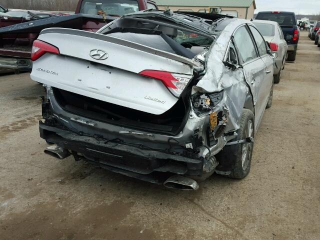 5NPE34AF2FH010693 - 2015 HYUNDAI SONATA SPO SILVER photo 4