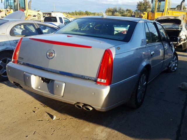 1G6KH5E66BU136188 - 2011 CADILLAC DTS PREMIU SILVER photo 4