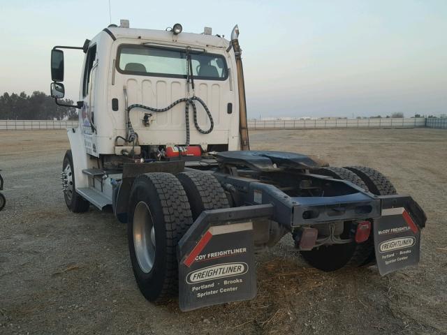 1FUBCXBS8CDBF0403 - 2012 FREIGHTLINER M2 106 MED WHITE photo 3