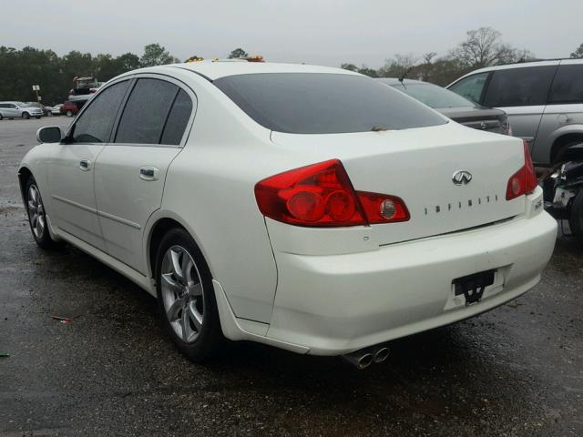 JNKCV51EX6M517599 - 2006 INFINITI G35 WHITE photo 3