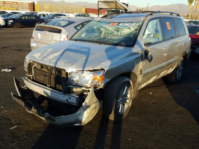 JTEDW21A160012536 - 2006 TOYOTA HIGHLANDER SILVER photo 2