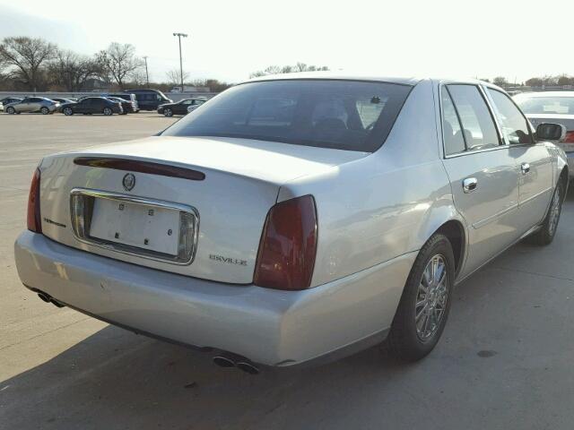 1G6KD54Y71U183131 - 2001 CADILLAC DEVILLE SILVER photo 4