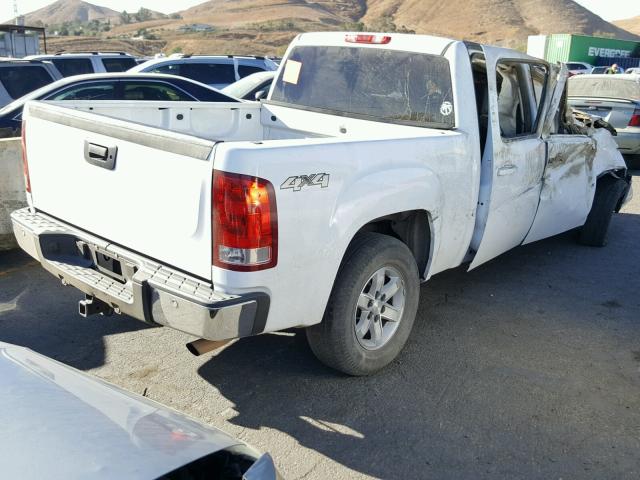 2GTFK13Y471656129 - 2007 GMC NEW SIERRA WHITE photo 4