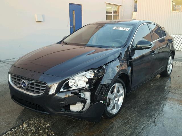 YV1612FS2D2190190 - 2013 VOLVO S60 T5 GRAY photo 2