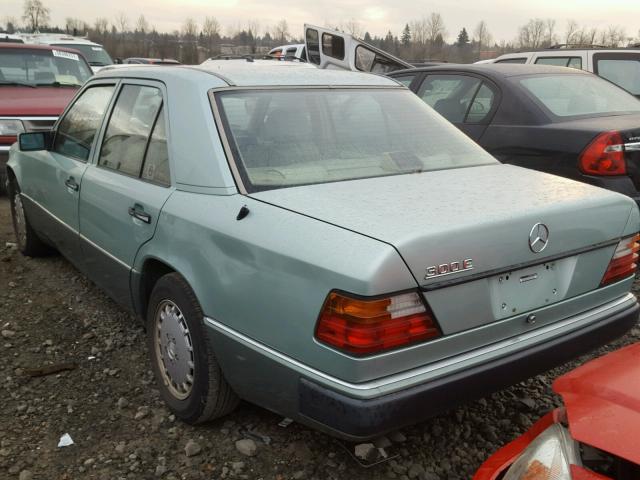 WDBEA30D0NB782513 - 1992 MERCEDES-BENZ 300 E GREEN photo 3