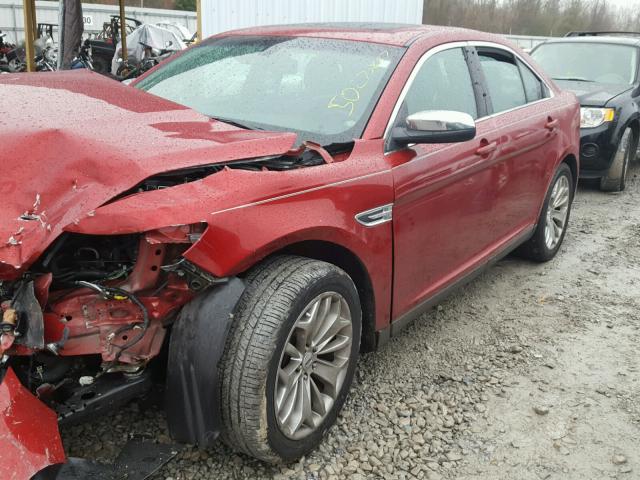 1FAHP2F88DG148245 - 2013 FORD TAURUS LIM RED photo 2