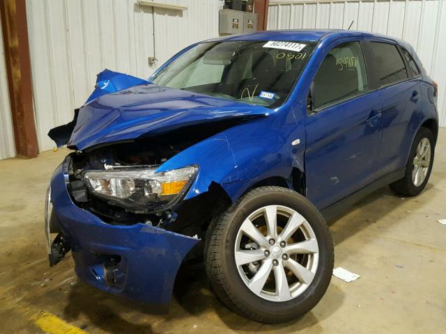 4A4AP3AW0FE060501 - 2015 MITSUBISHI OUTLANDER BLUE photo 2