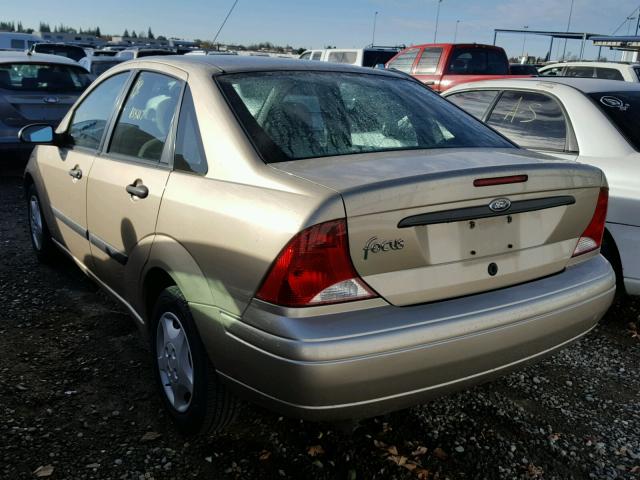 1FAFP33P61W196840 - 2001 FORD FOCUS LX GOLD photo 3