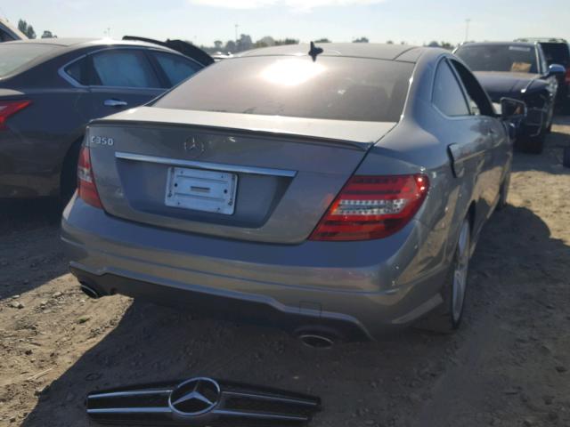 WDDGJ5HB5CF812562 - 2012 MERCEDES-BENZ C 350 GRAY photo 4