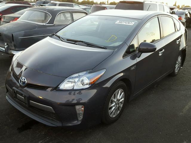 JTDKN3DP2E3057955 - 2014 TOYOTA PRIUS PLUG GRAY photo 2