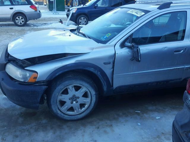 YV4SZ592461217373 - 2006 VOLVO XC70 SILVER photo 9