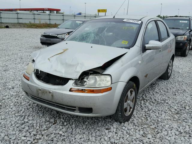 KL1TD526X5B407617 - 2005 CHEVROLET AVEO BASE Արծաթագույն լուսանկար 2