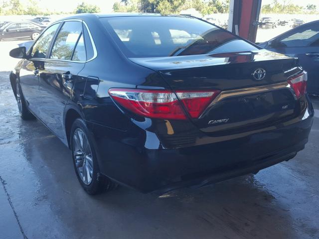 4T1BF1FK2GU123478 - 2016 TOYOTA CAMRY LE 黑色 照片 3
