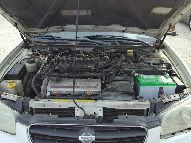 JN1CA31D2YT766404 - 2000 NISSAN MAXIMA GLE WHITE photo 7