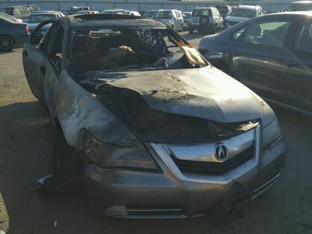 JH4KB2F63AC002432 - 2010 ACURA RL ნაცრისფერი ფოტო 1