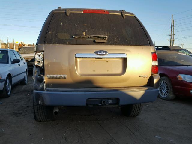 1FMEU63E16UA55042 - 2006 FORD EXPLORER X BROWN photo 9