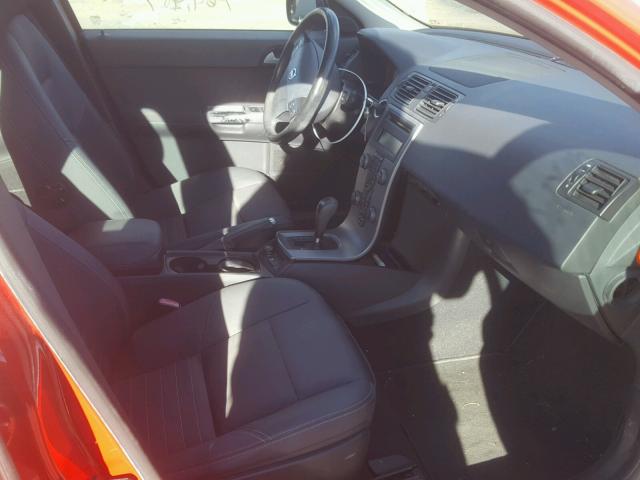 YV1MW382052082101 - 2005 VOLVO V50 2.4I RED photo 5